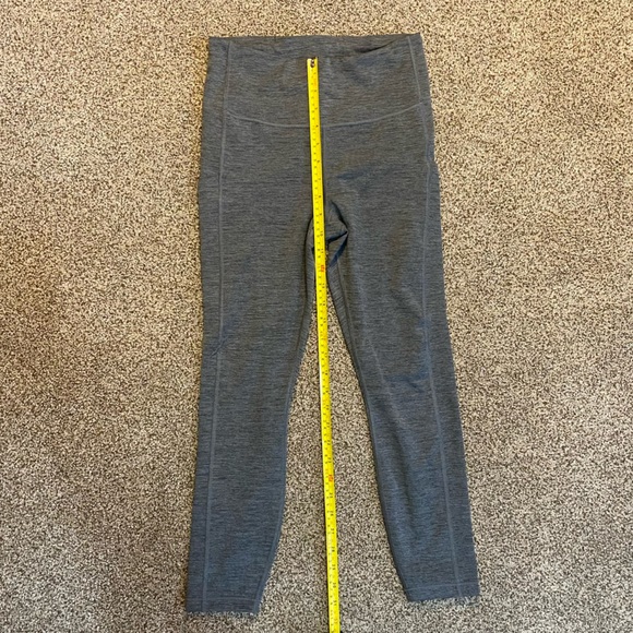 Athleta Ultimate Stash 7/8 Tight Leggings Size Small Grey Heather - Picture 10 of 14